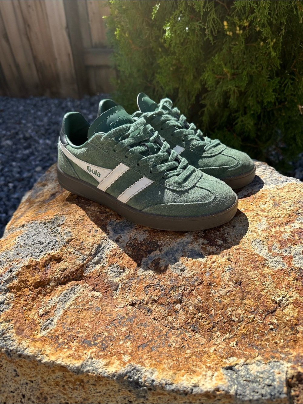 Gola Evergreen & White Suede Classic Viper - Picture 6 of 6